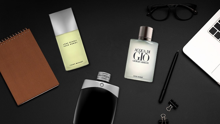 Perfumes para hombre en exhibición