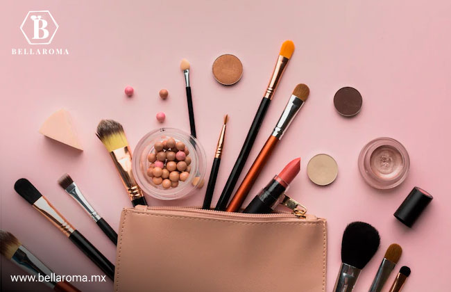 Ideas geniales para regalar el 14 de febrero: Maquillaje