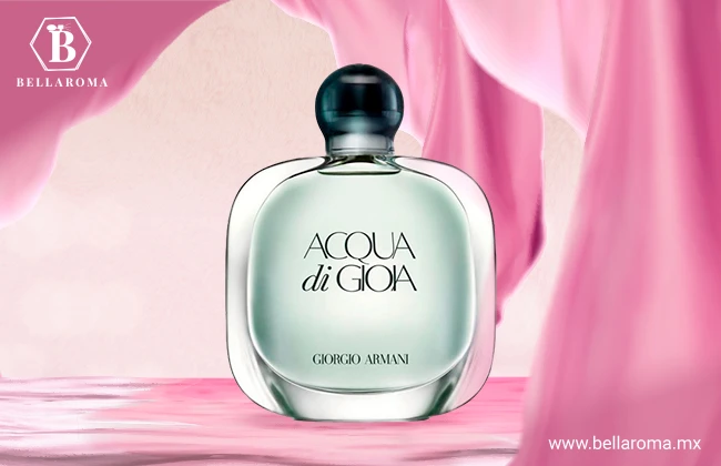 Frasco de cristal con tapa negra y redonda de la fragancia Acqua Di Gioia 