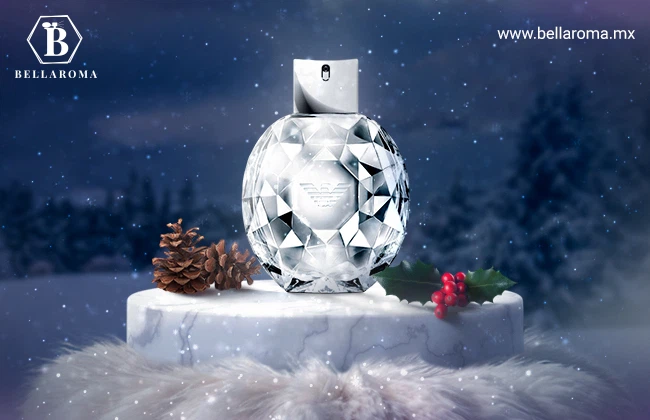 Fragancia con envase brillante que simula un diamante