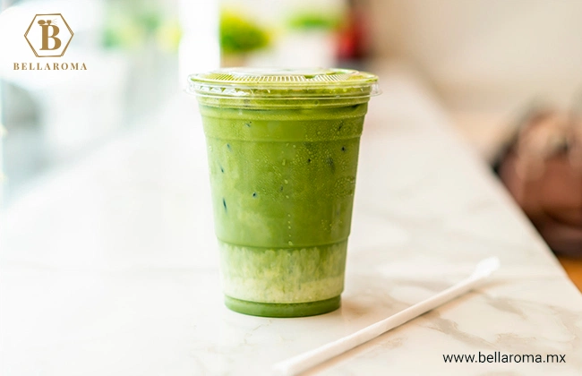 Venta de café frío o matcha preparado