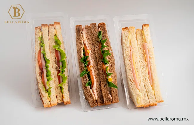 Venta de desayunos rápidos en la escuela